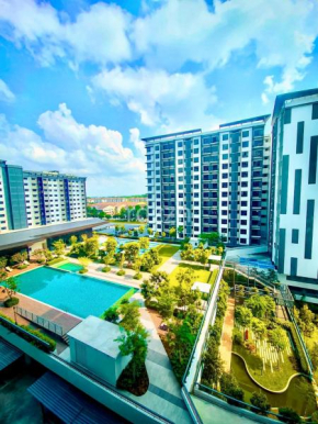 New Condo - Free Parking, Wifi, Near SZB & Ikea